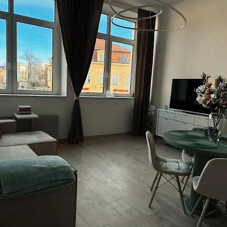 Loft Przy Placu Niepodleglosci * Jelenia Gora